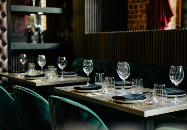 Dining and Lounging Restaurant