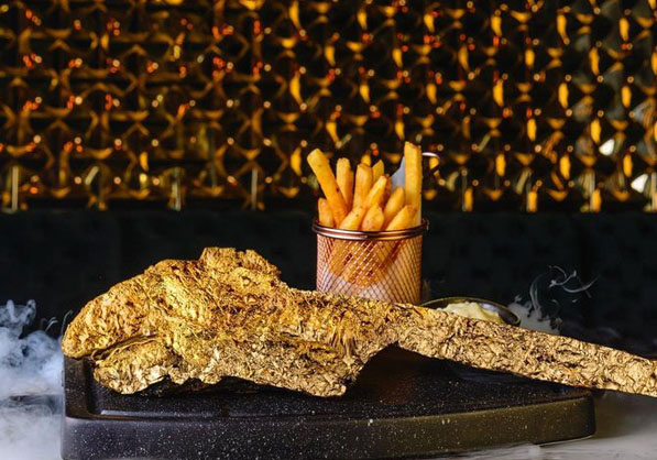 Dining and Lounging Restaurant